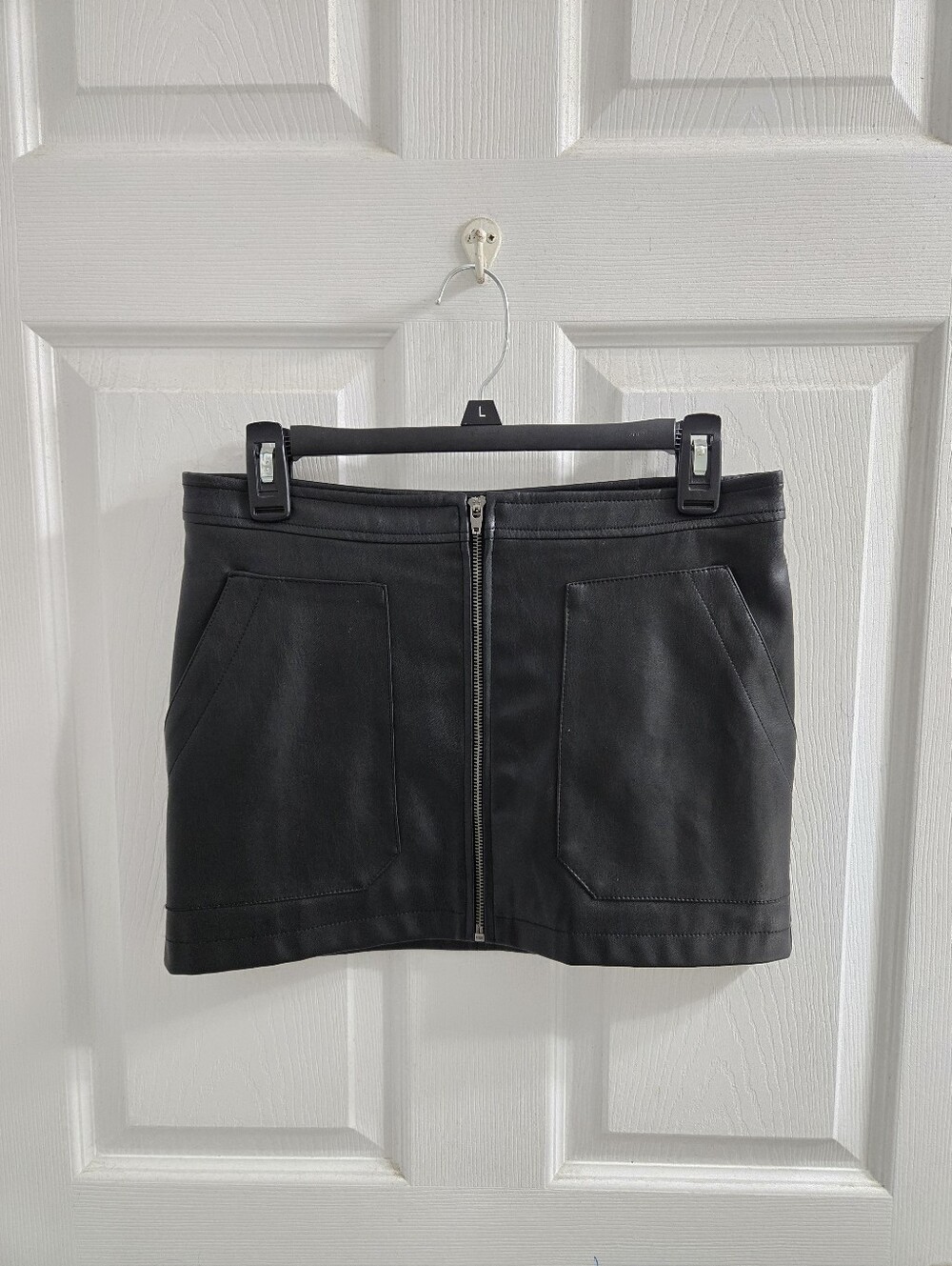 Free People black leather mini skirt size 4